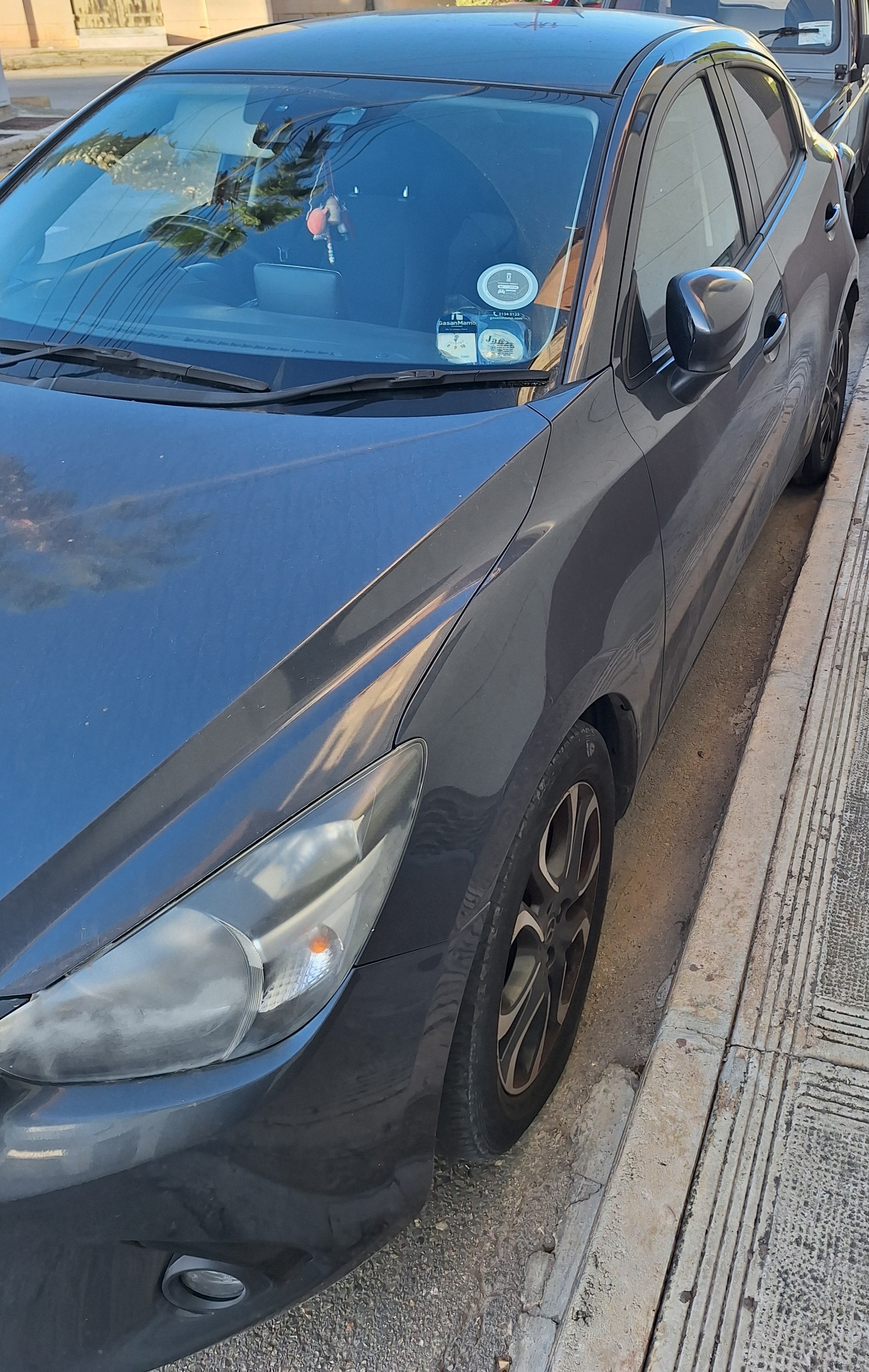 MAZDA 2 2016 — €10,500 photo 3