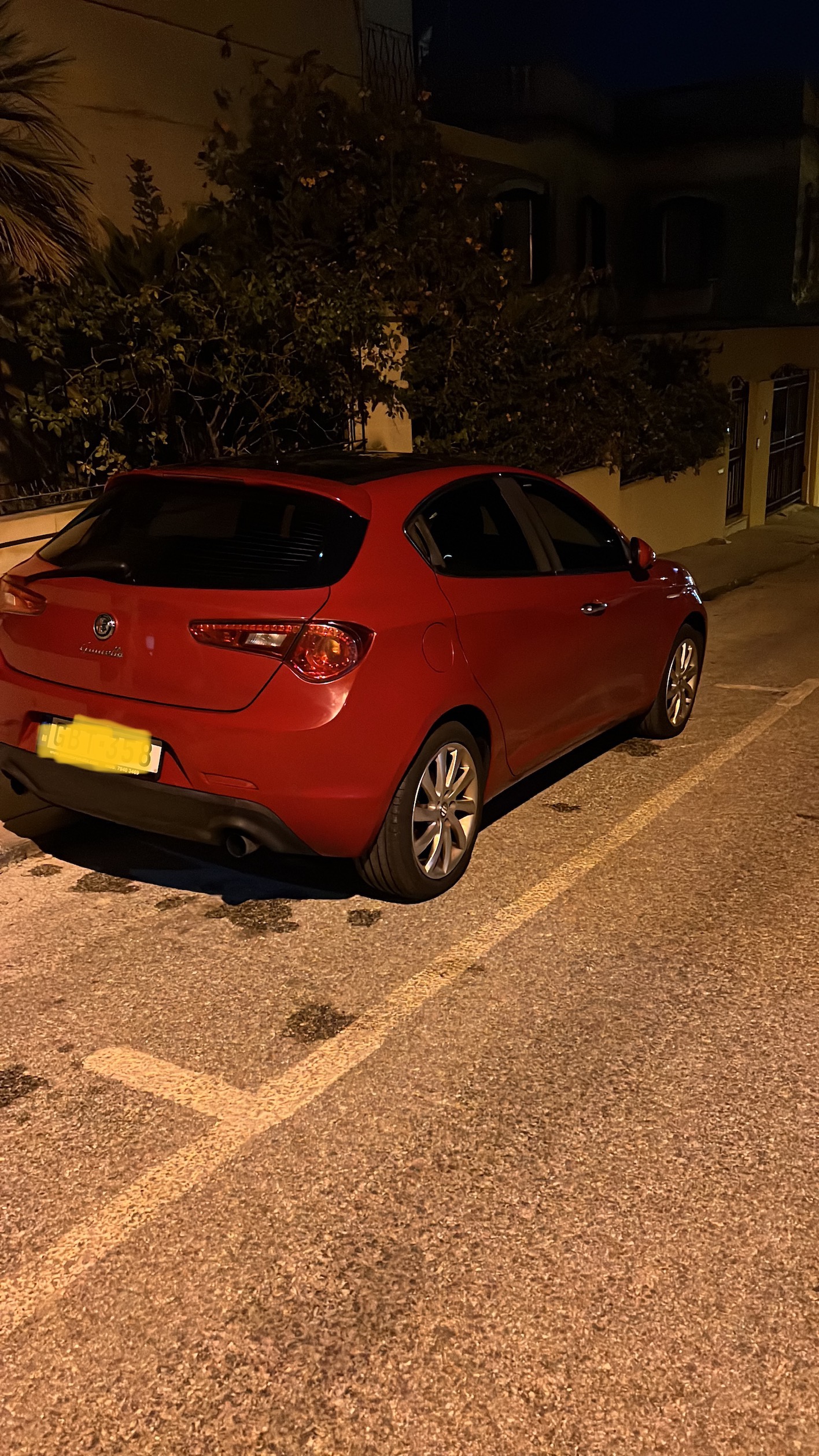 ALFA ROMEO GIULIETTA 2012 — €7,500 photo 3