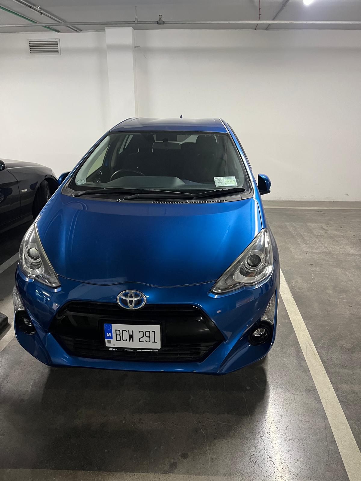 TOYOTA AQUA 2015 — €9,500 photo 3