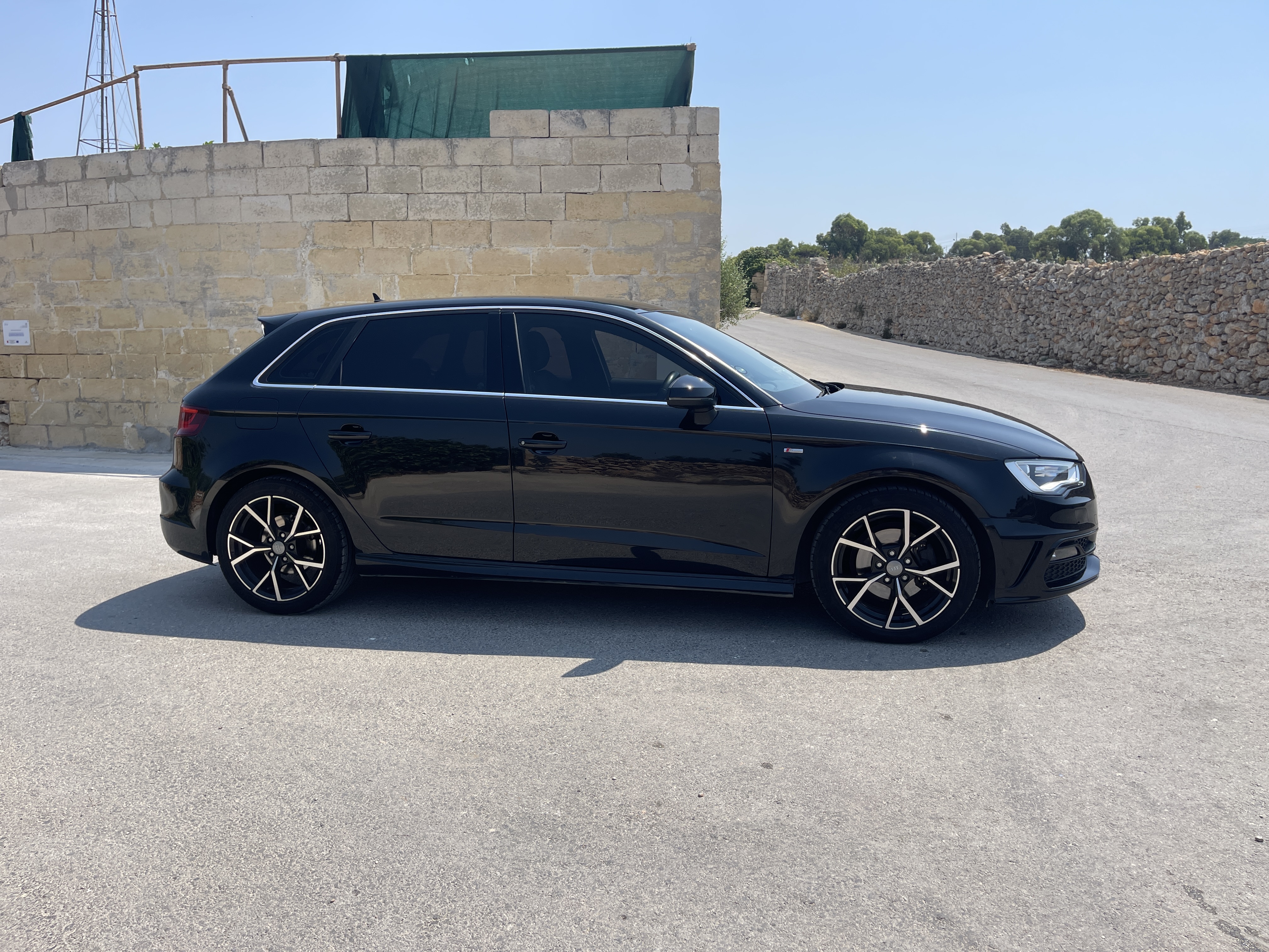 AUDI A3 2015 — €12,000 photo 3