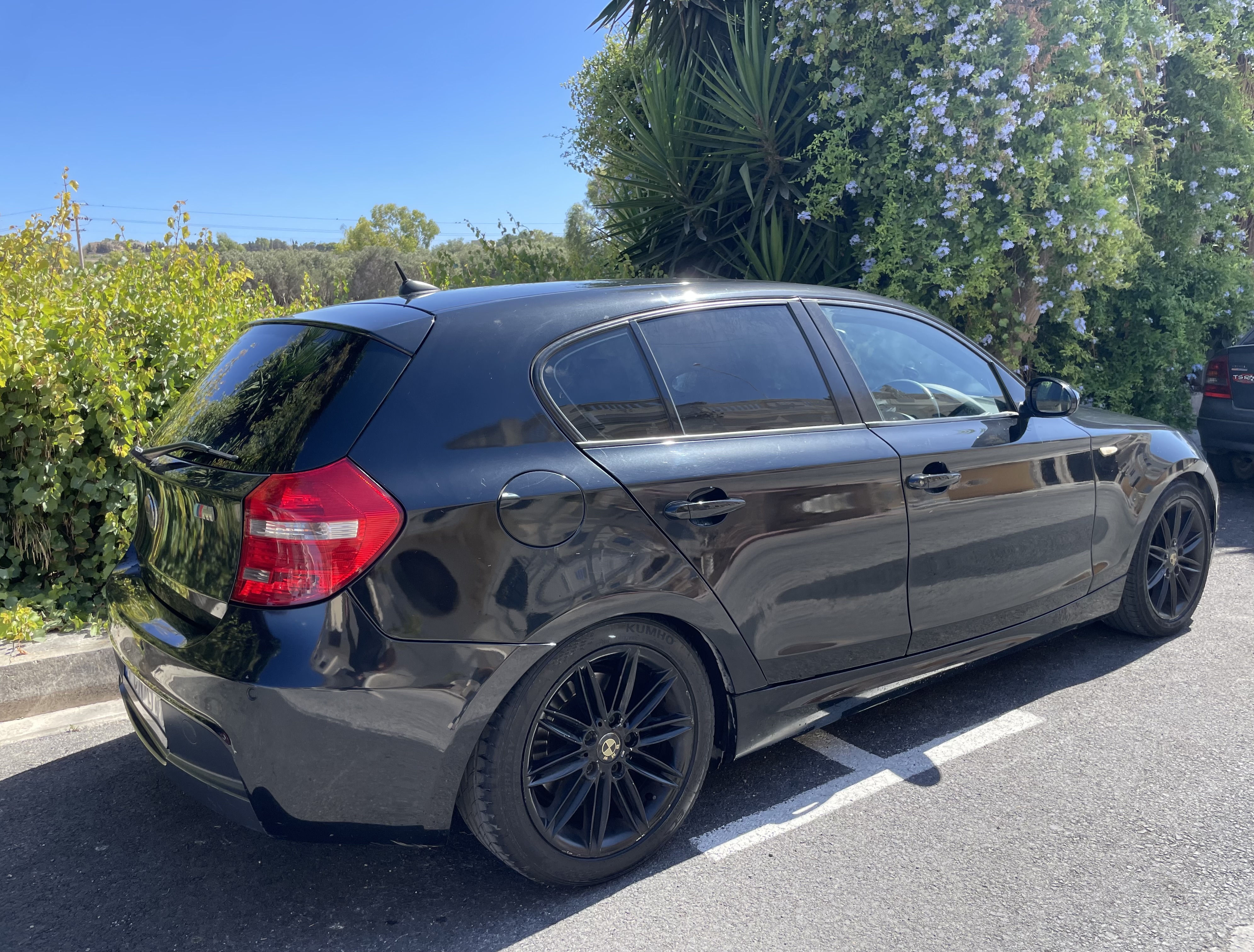 BMW 118 2009 — €7,000 photo 2