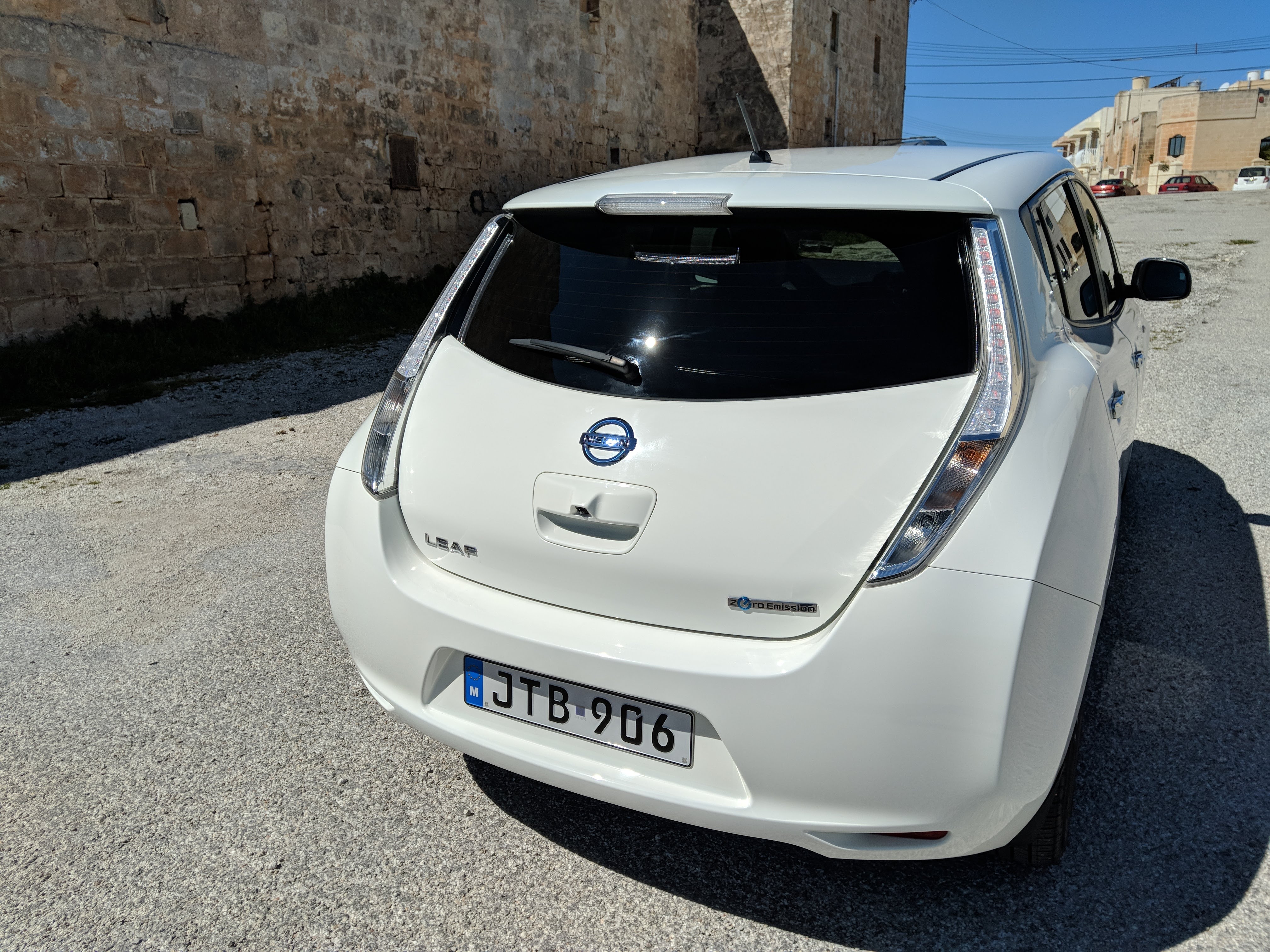 NISSAN LEAF 2016 — €5,500 photo 3