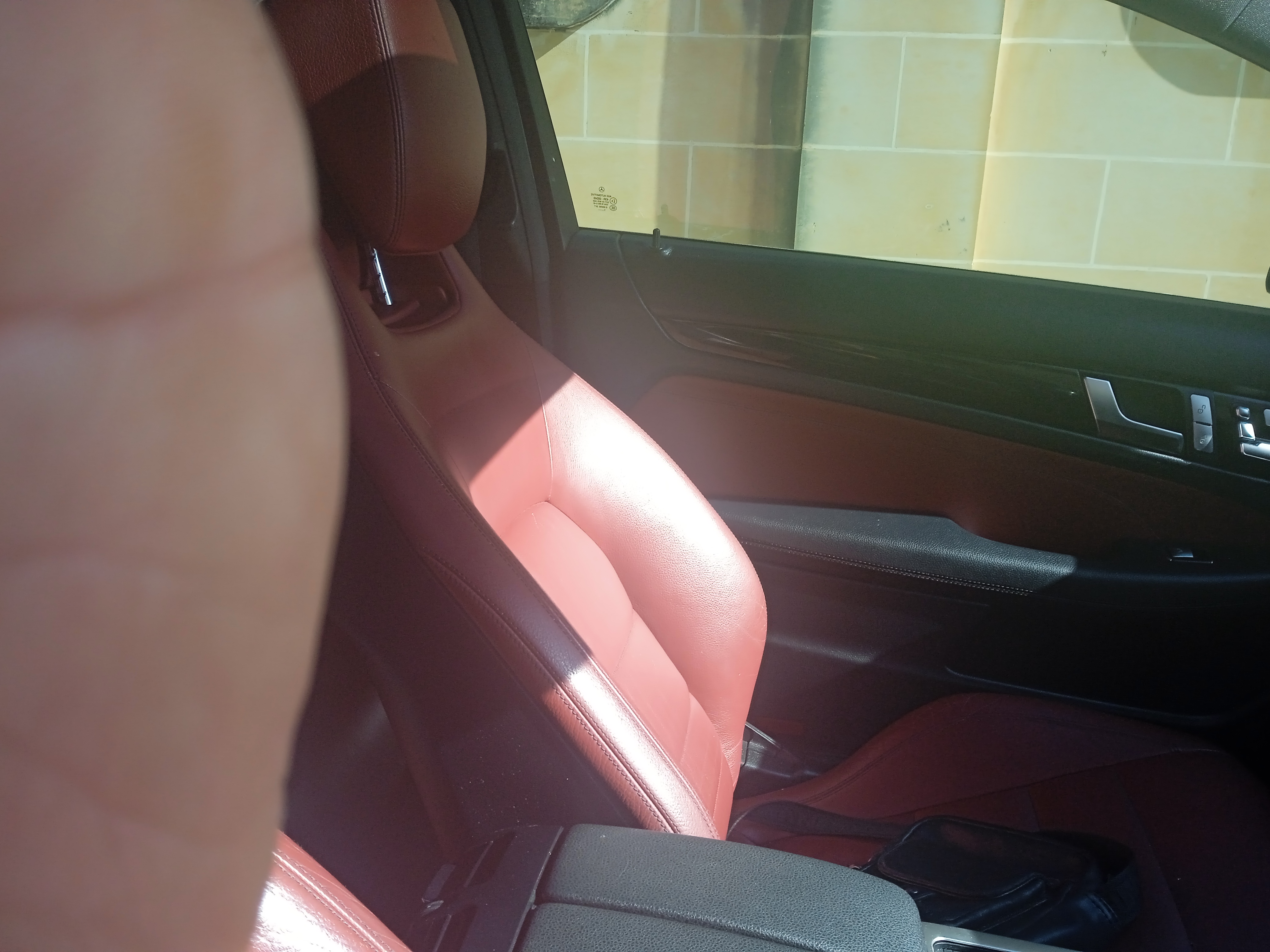 MERCEDES BENZ C250 2011 — €16,000 photo 3