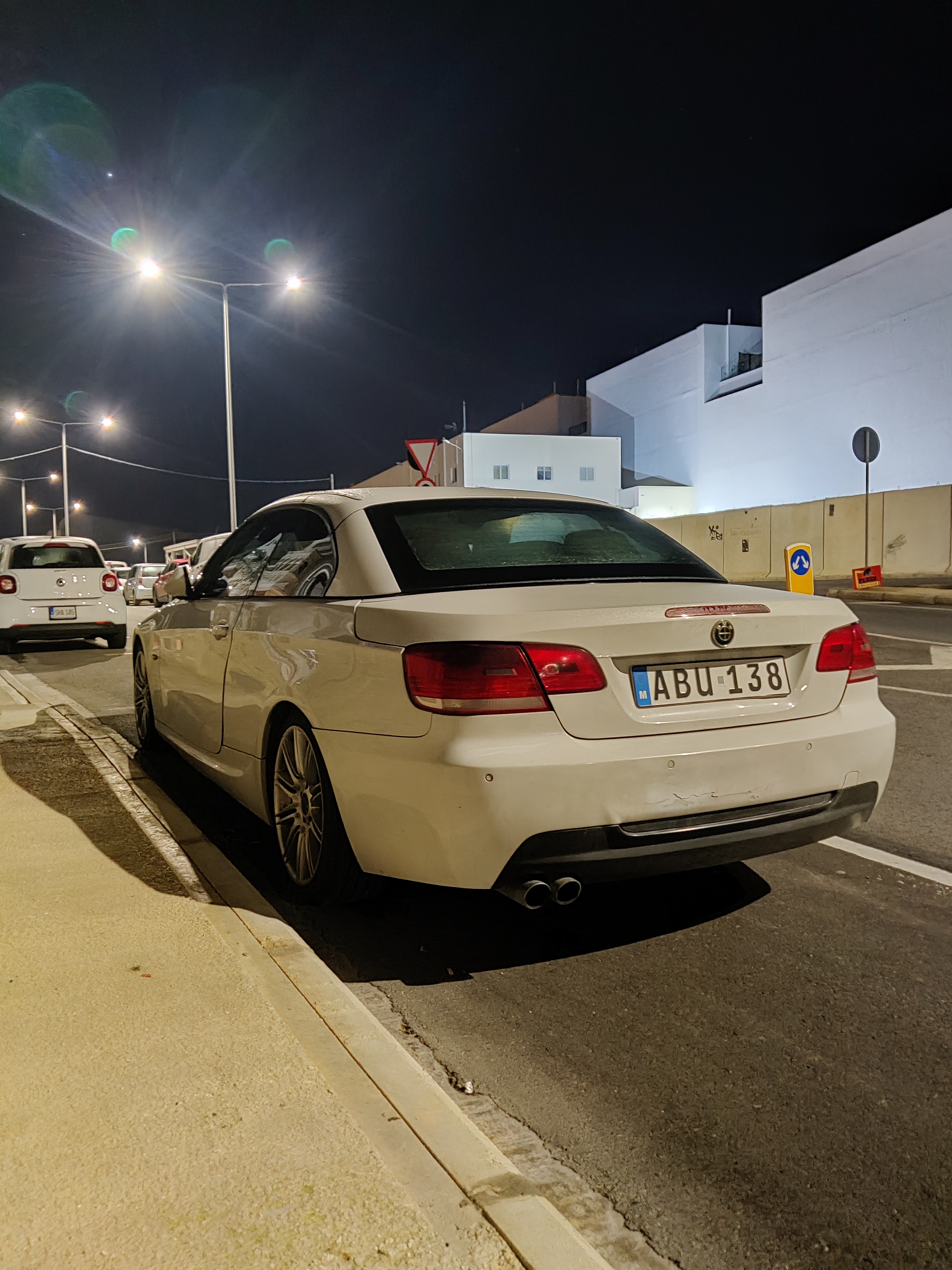 BMW 330 2007 — €9,000 photo 2