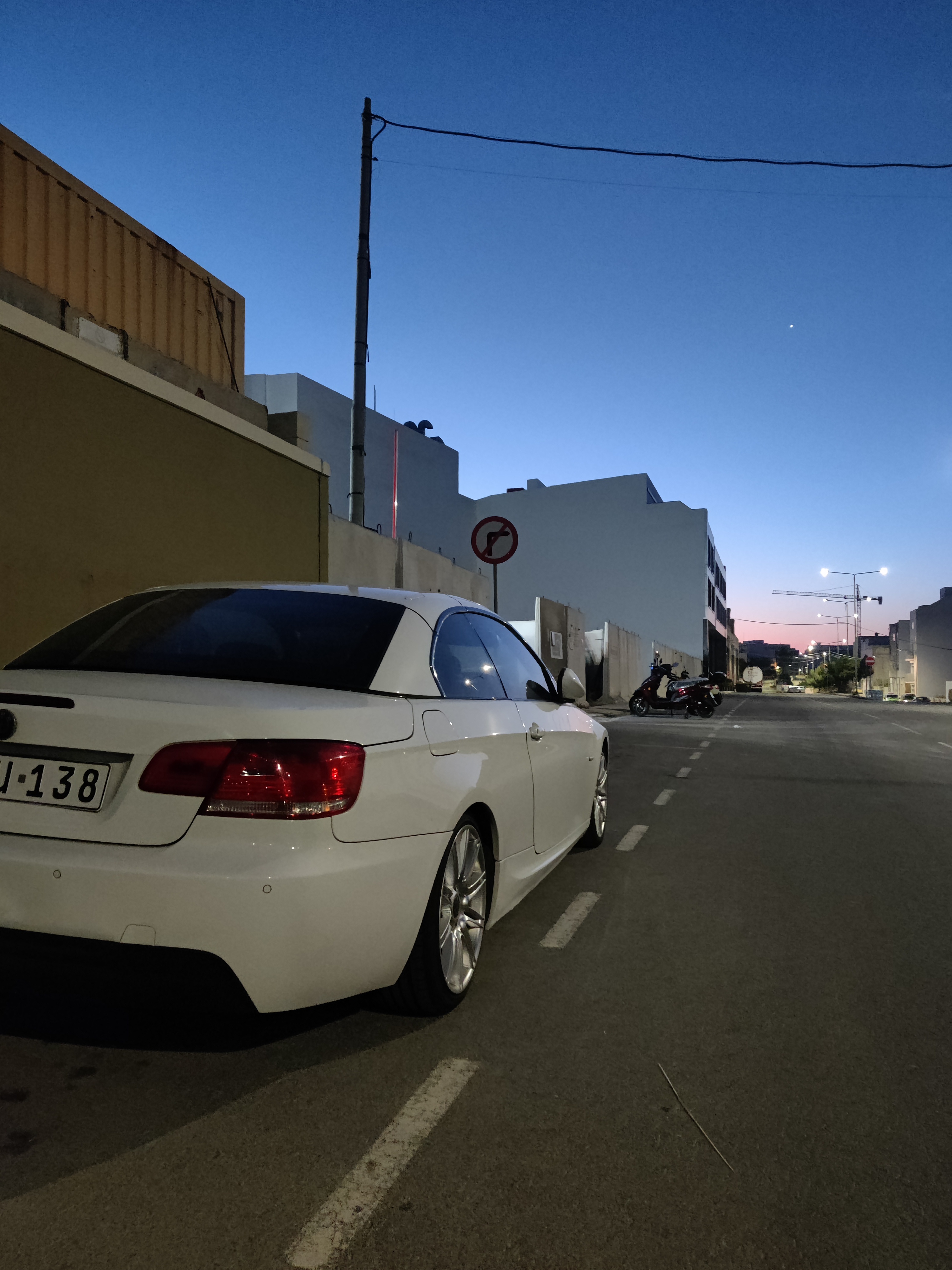 BMW 330 2007 — €9,000 photo 4