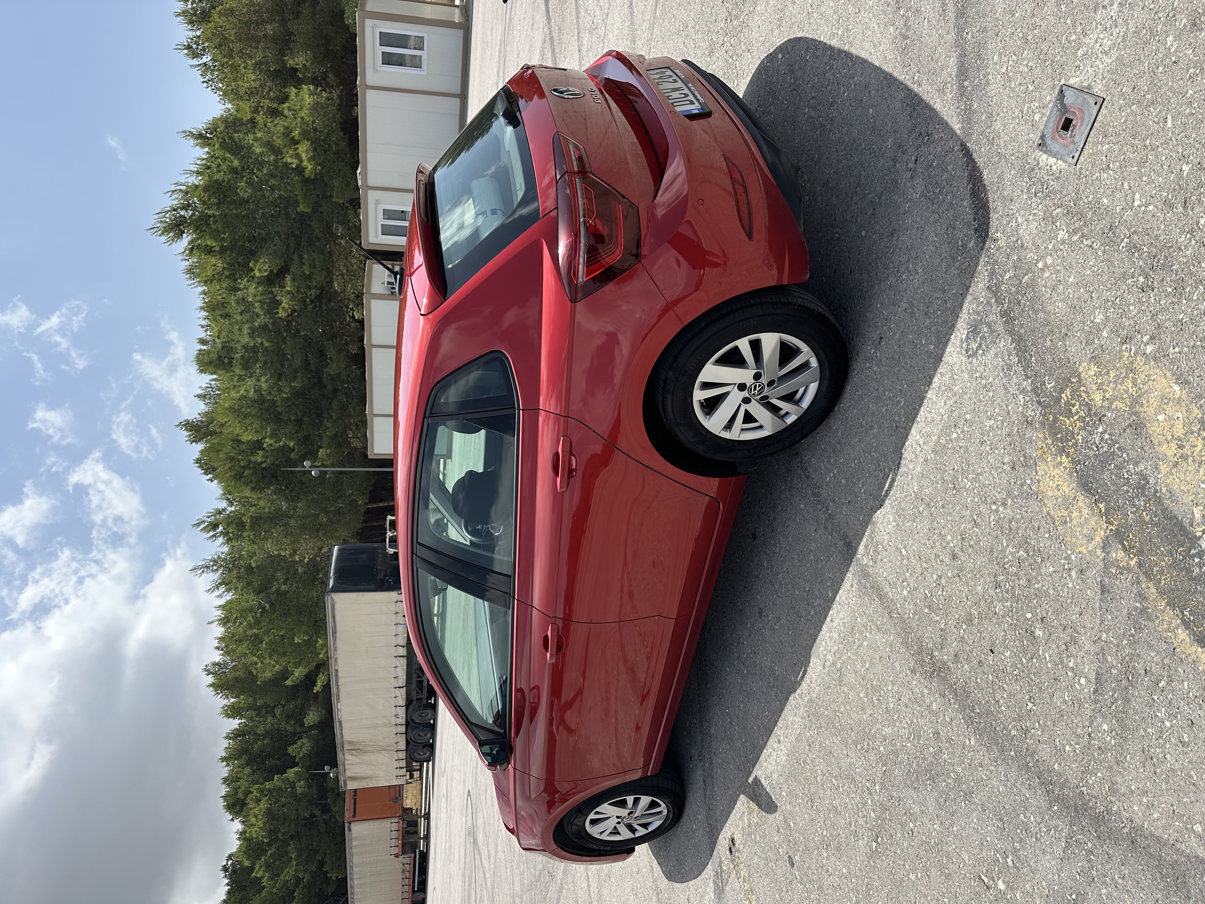 VOLKSWAGEN POLO 2023 — €22,000 photo 4