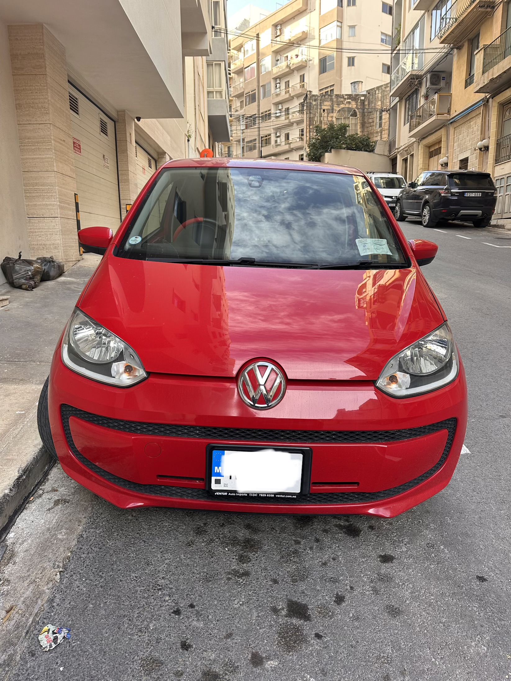 – – – — €7,500 photo 2