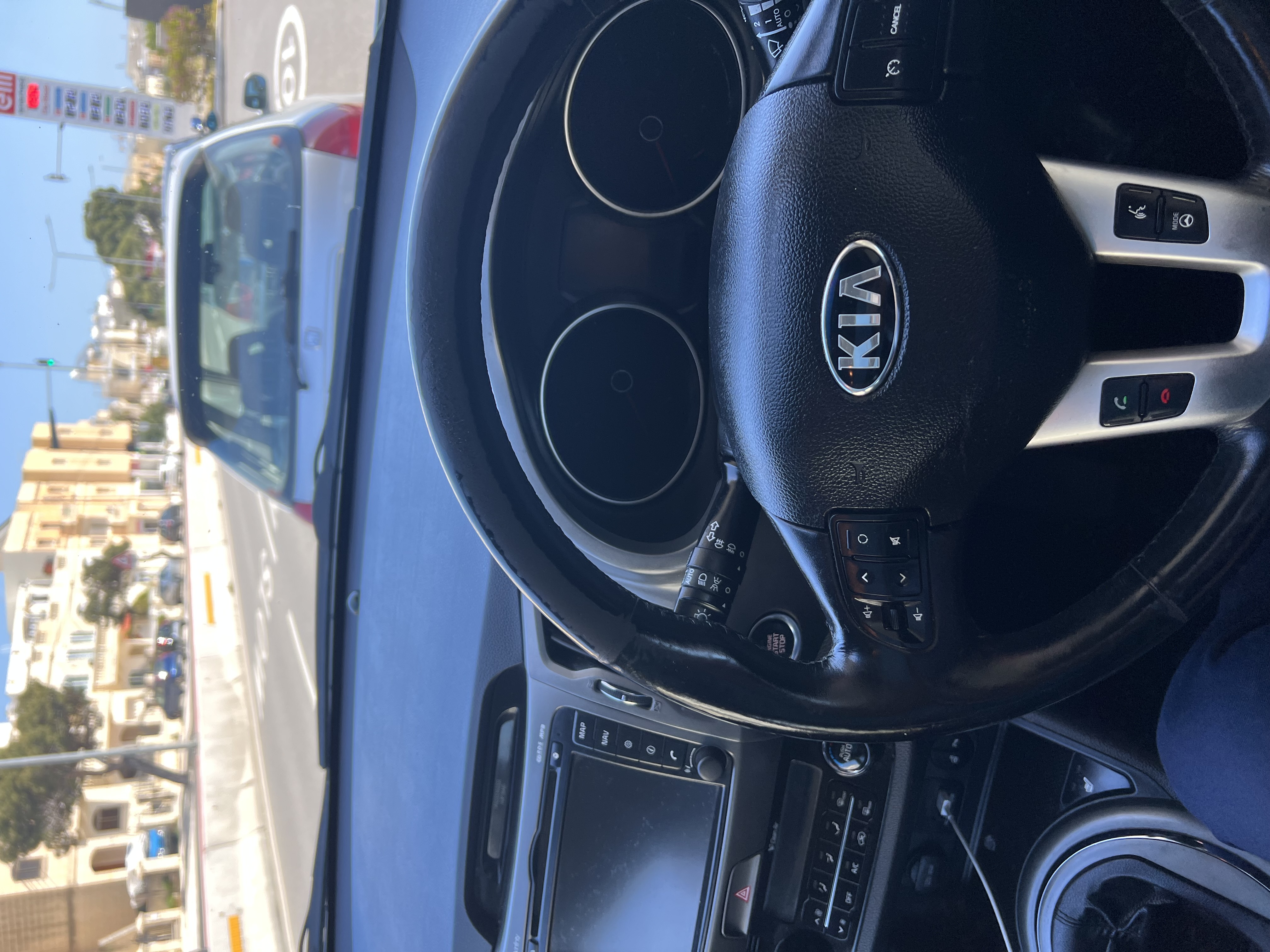 SEAT — €8,000 photo 4