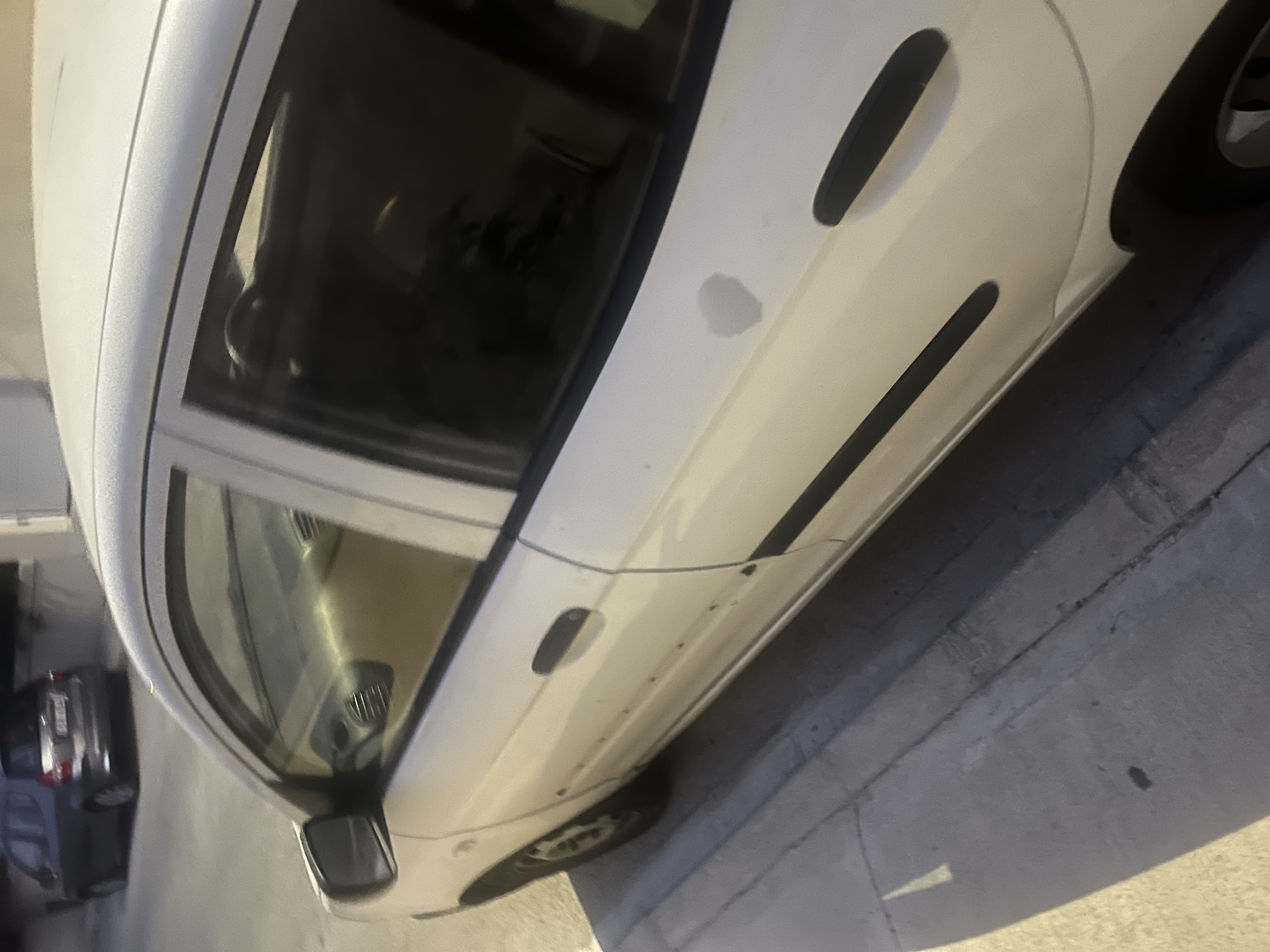 TOYOTA YARIS 2002 — €1,000 photo 3