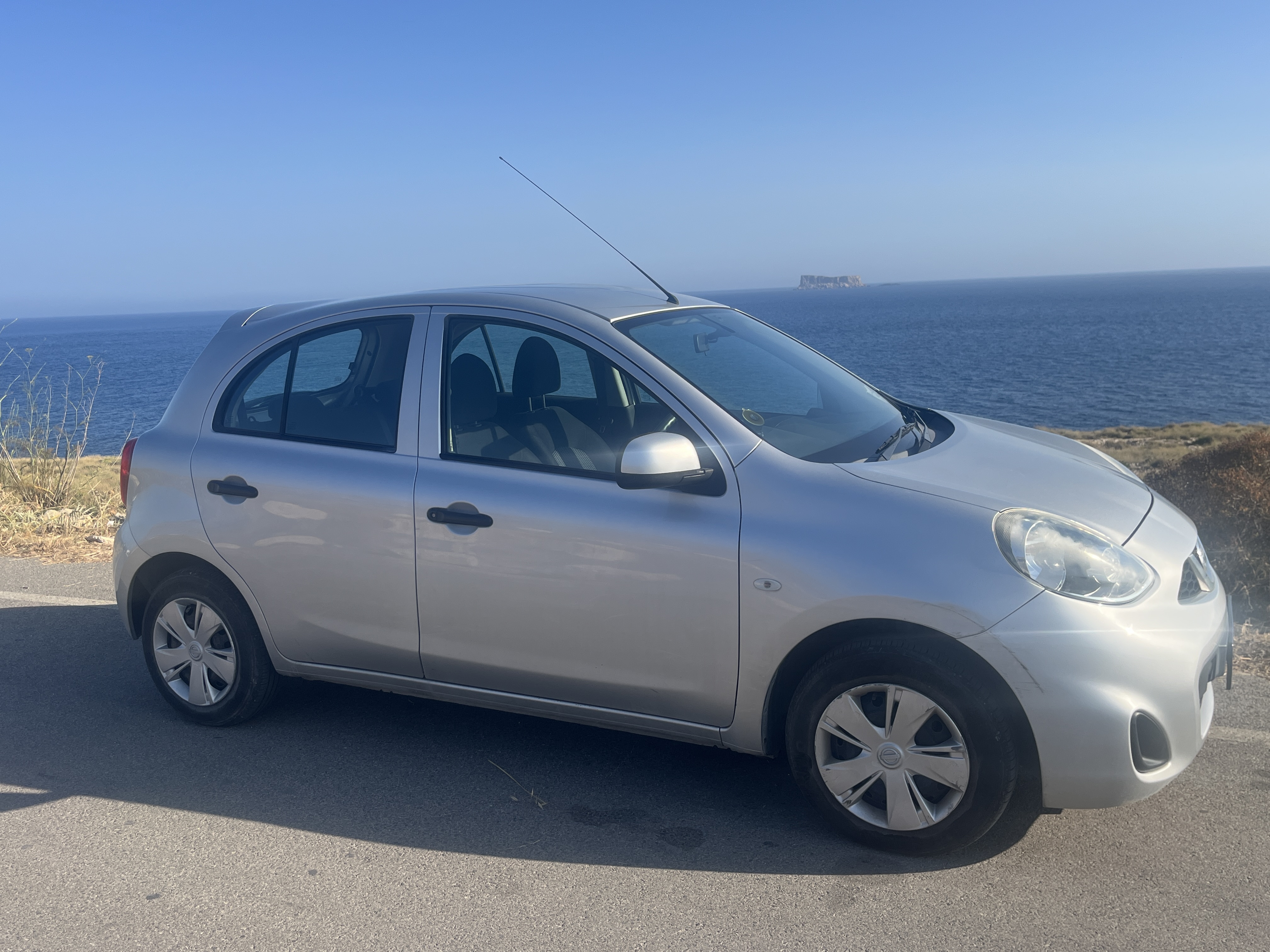 NISSAN MARCH 2017 — €6,900 photo 2