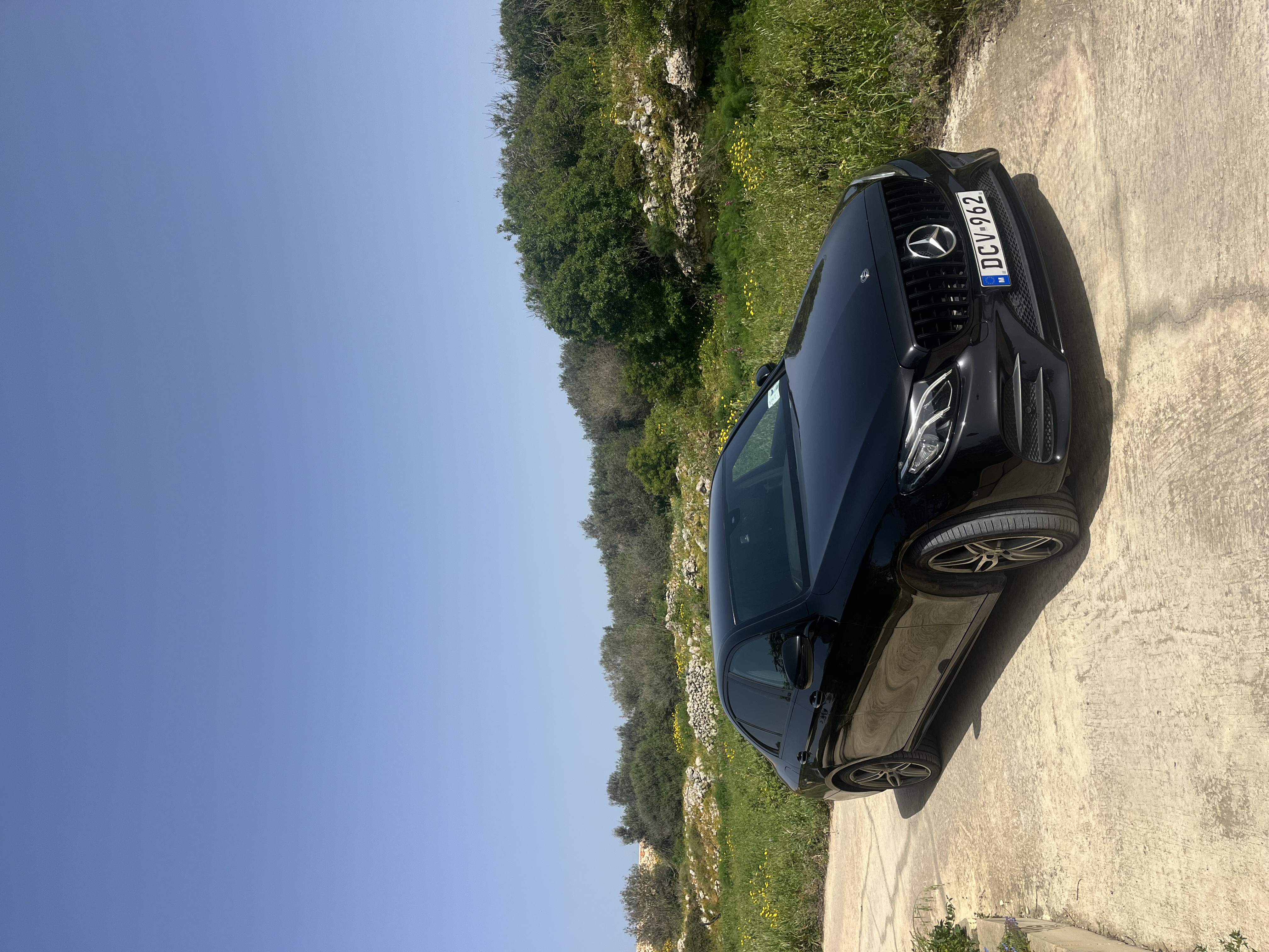 MERCEDES BENZ MODEL: E YEAR: 2017 FUEL: DIESEL ENGINE SIZE: 1950 BODY: SALOON SEATS: 5 POWER: 194 MODEL 2017 — €22,500