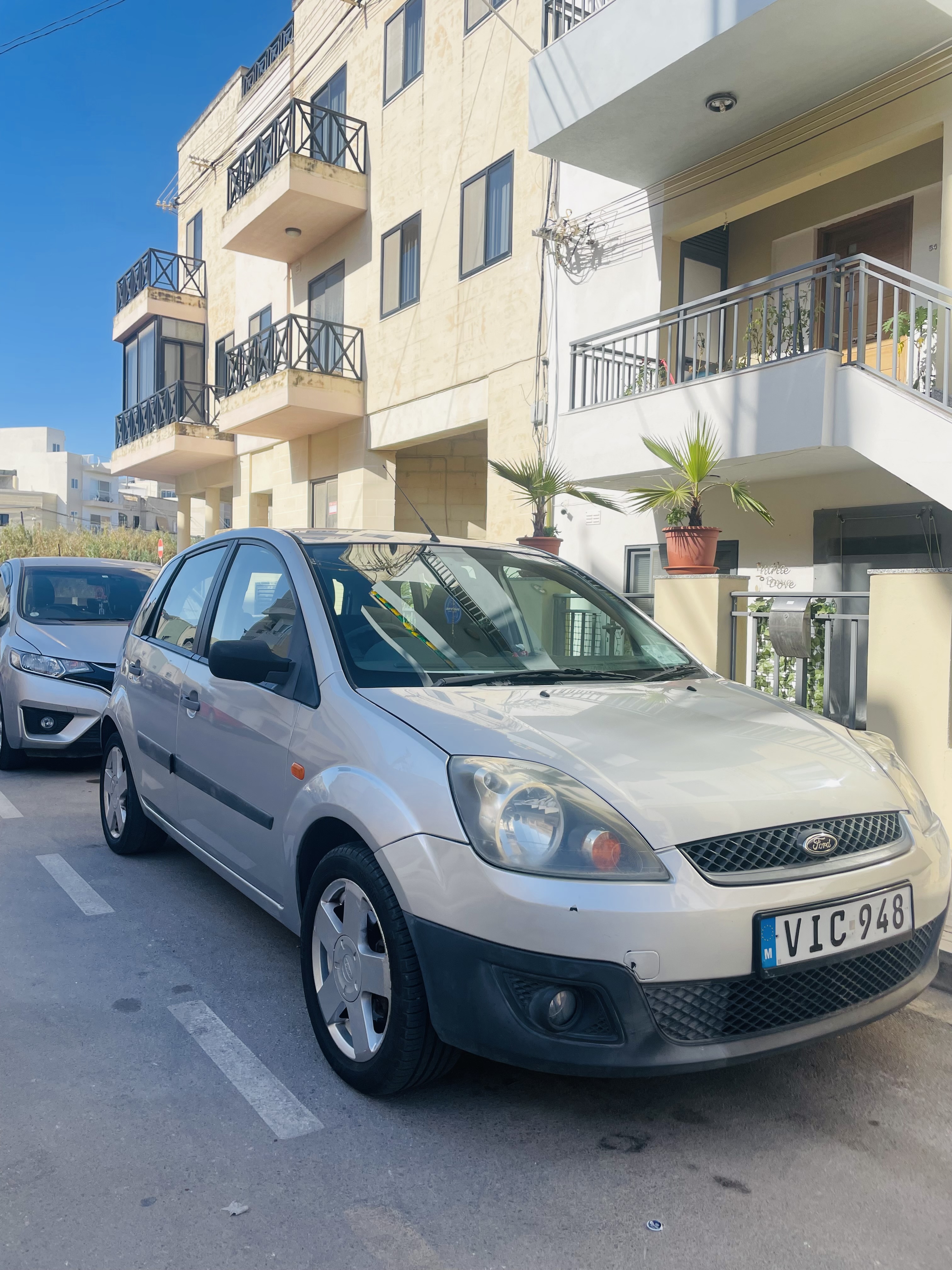 FORD FIESTA 2008 — €1,400 photo 3