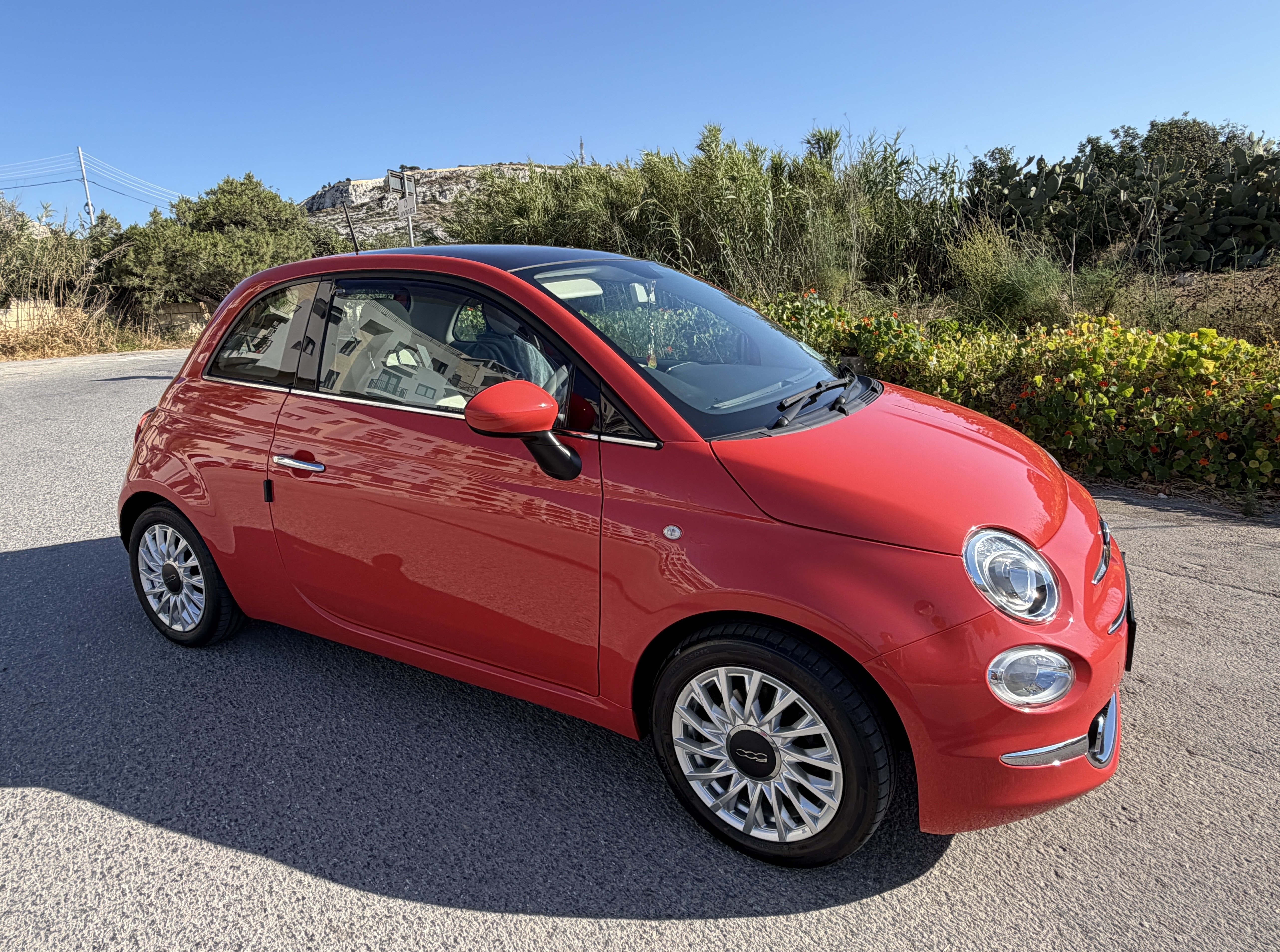 FIAT MODEL: 500 YEAR: 2016 FUEL: PETROL ENGINE SIZE: 1242 BODY: HATCHBACK SEATS: 4 POWER: 69 MODEL 2016 — €8,500