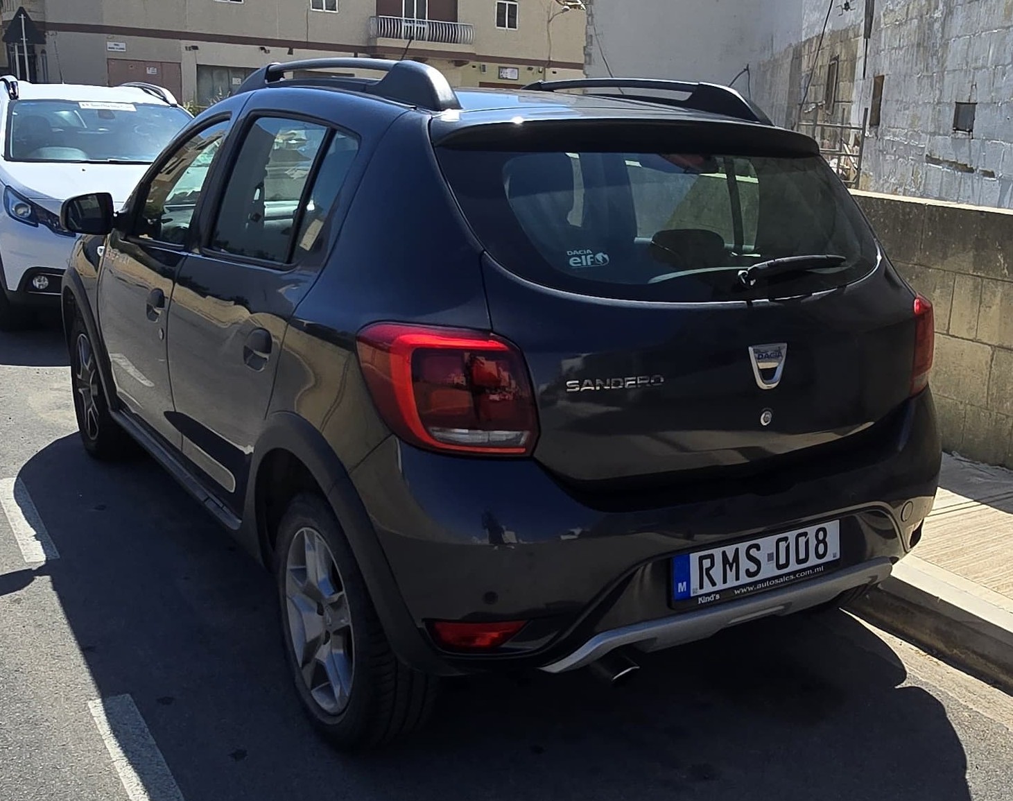 DACIA SANDERO 2019 — €8,500 photo 2