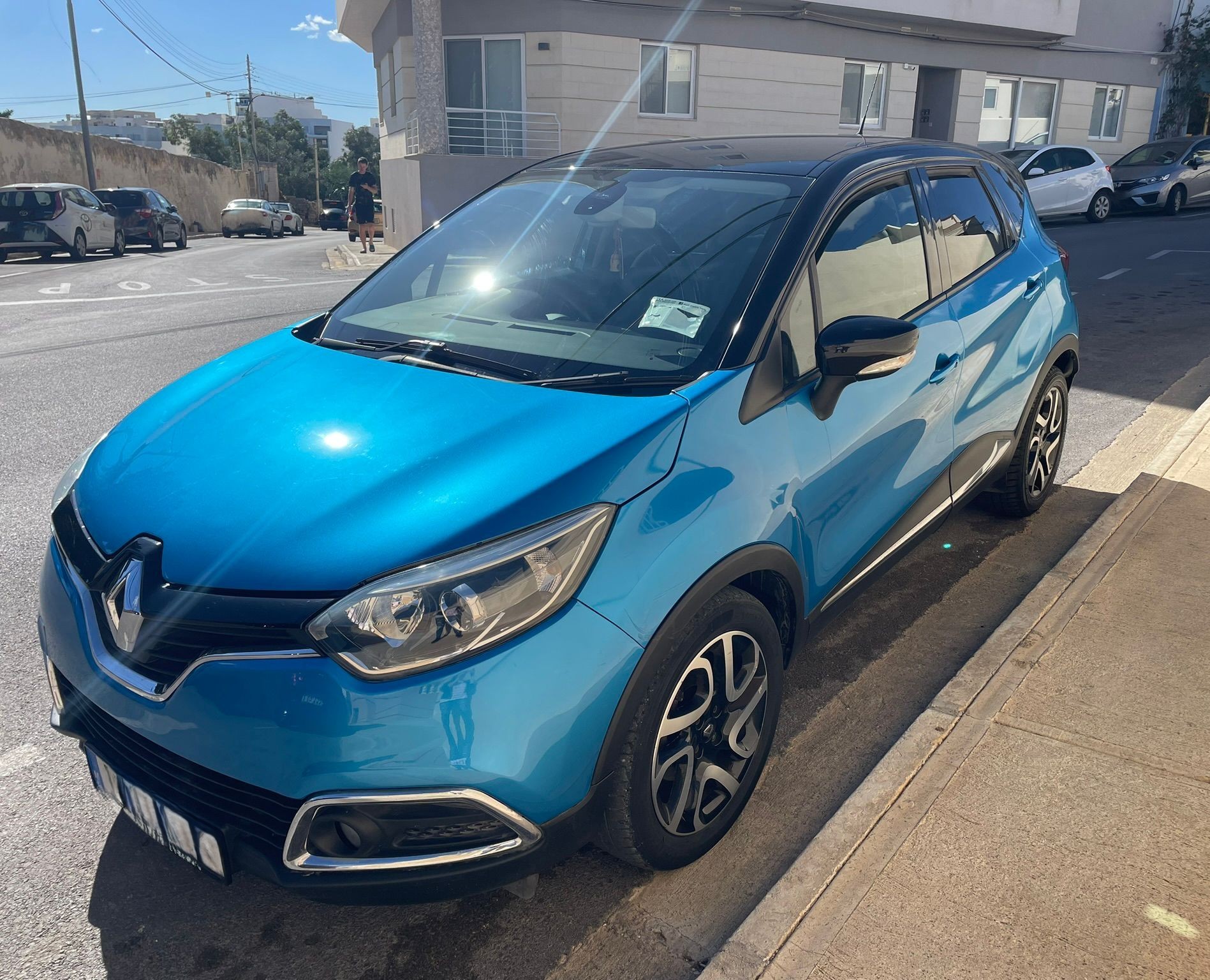 RENAULT CAPTUR 2014 — €8,000 photo 3