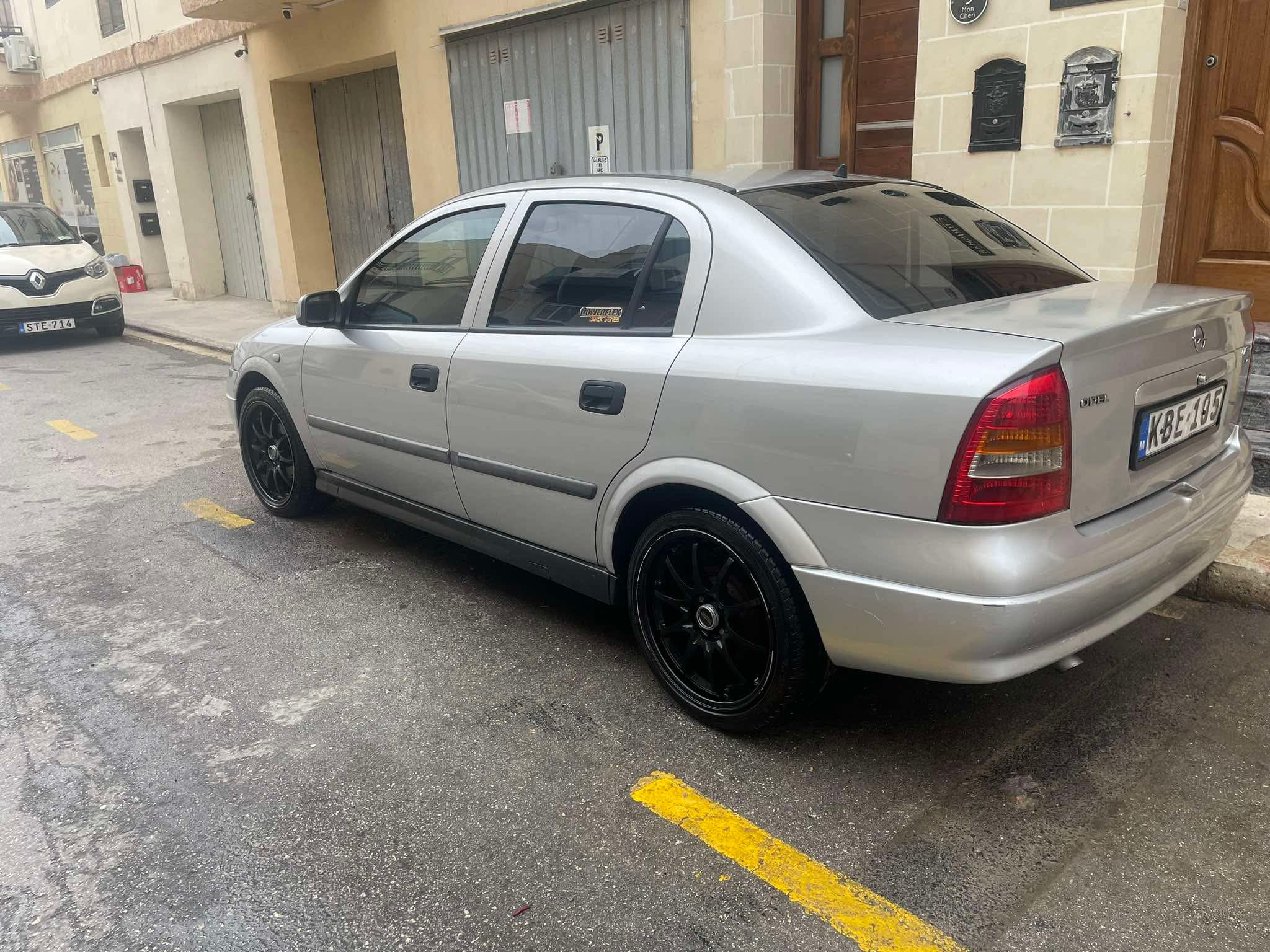 OPEL ASTRA 2000 — €2,000 photo 3