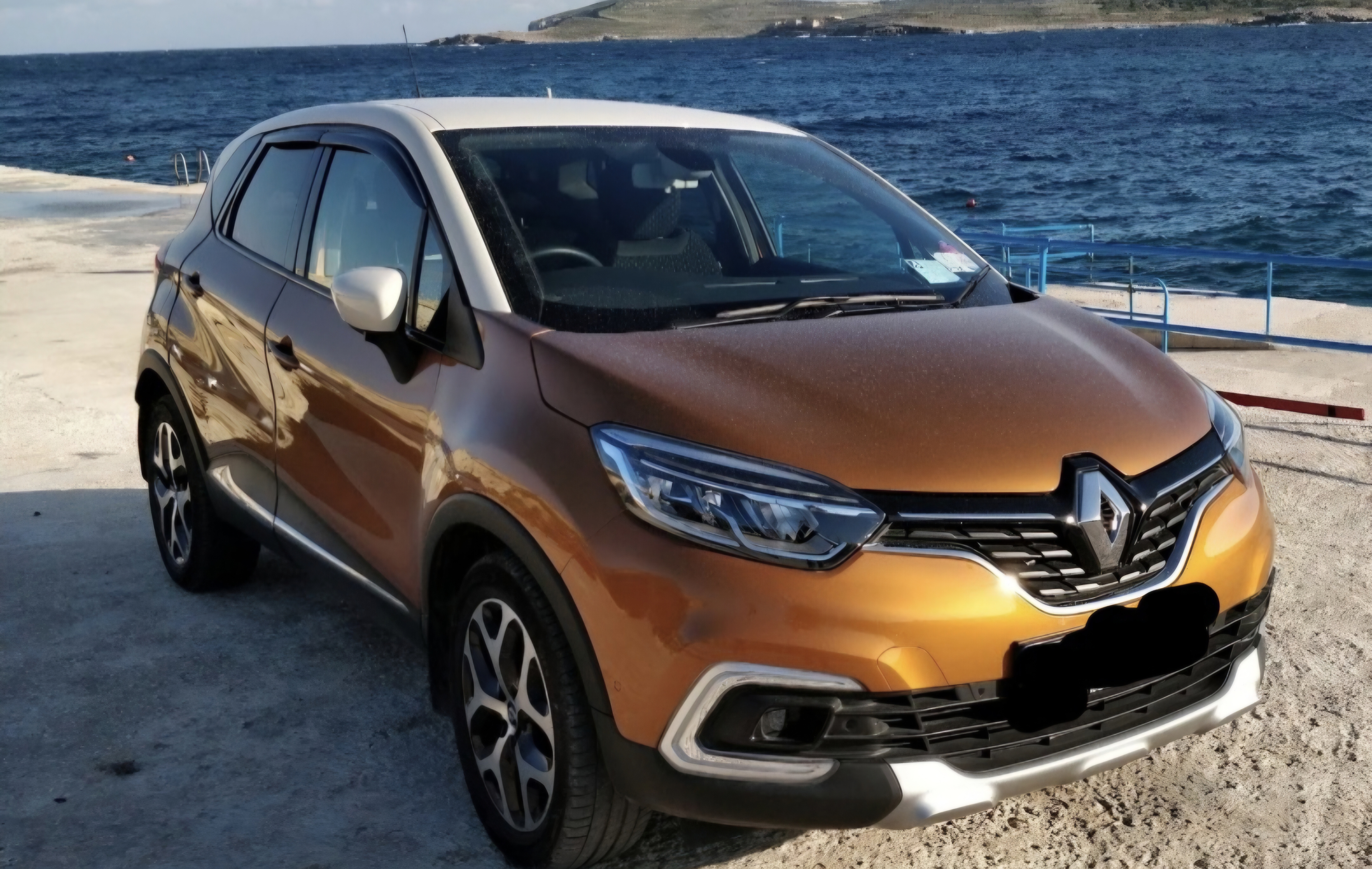RENAULT CAPTUR 2917 — €14,000