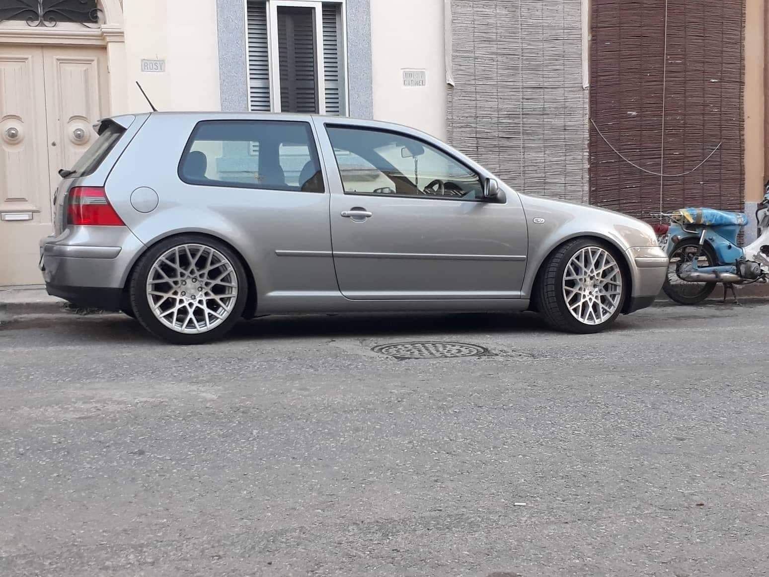 VOLKSWAGEN MODEL: GOLF YEAR: 2003 FUEL: PETROL ENGINE SIZE: 1390 BODY: HATCHBACK SEATS: 5 POWER: 75 MODEL 2003 — €8,500 photo 4