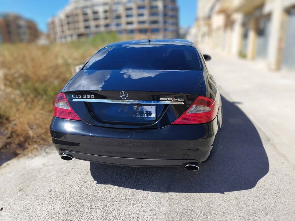 MERCEDES BENZ CLS 320 2007 — €9,500 photo 2